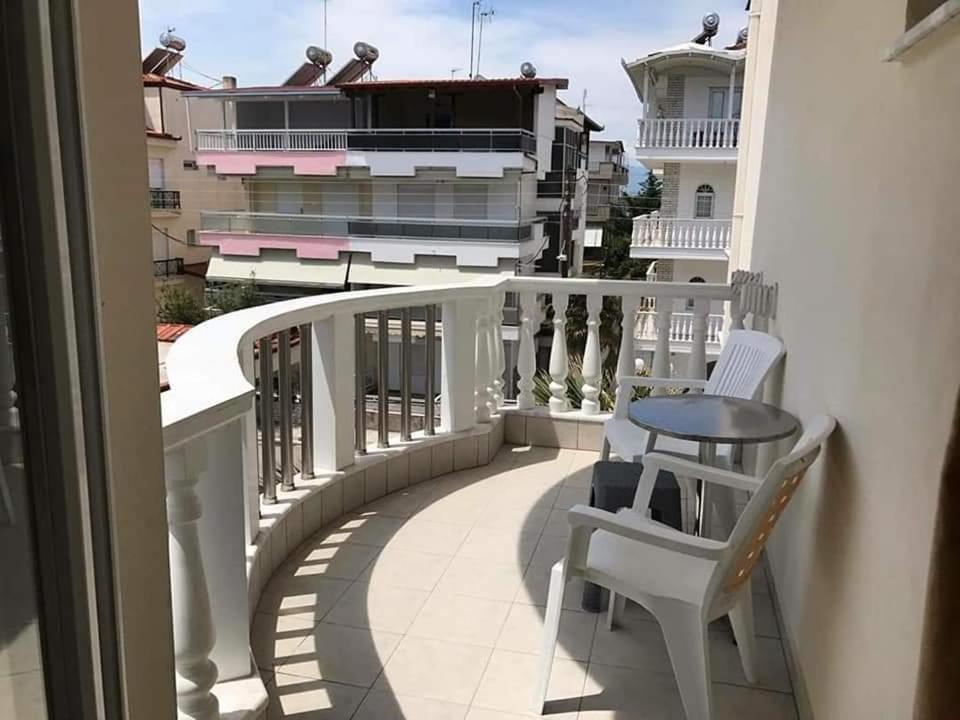 Villa Savvidis Paralía エクステリア 写真